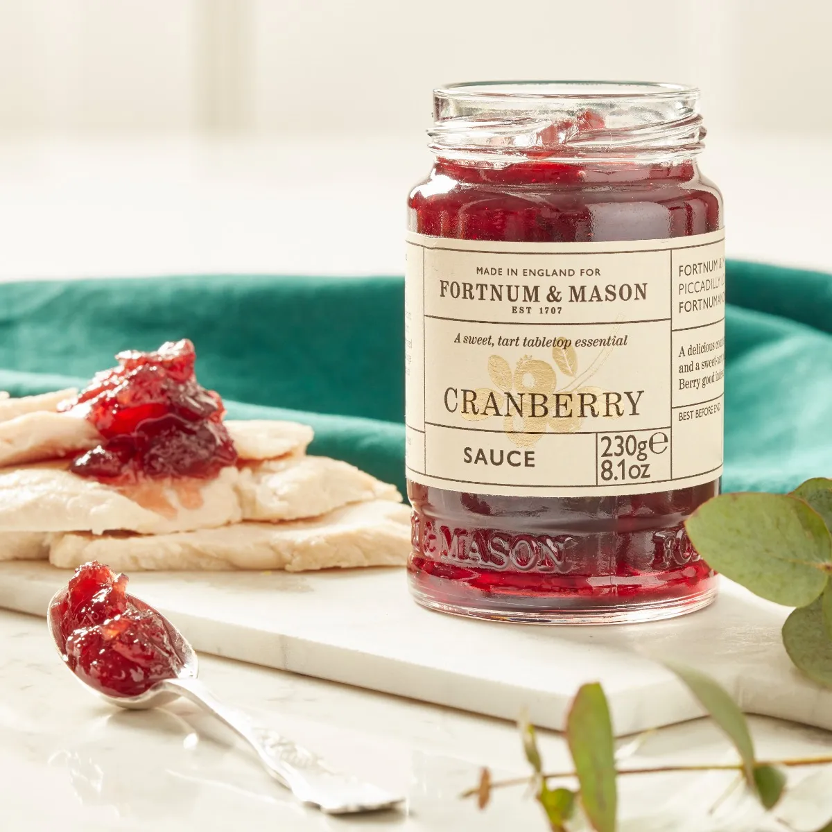 Cranberry Sauce, 230g 4 Cranberry Sauce, 230g