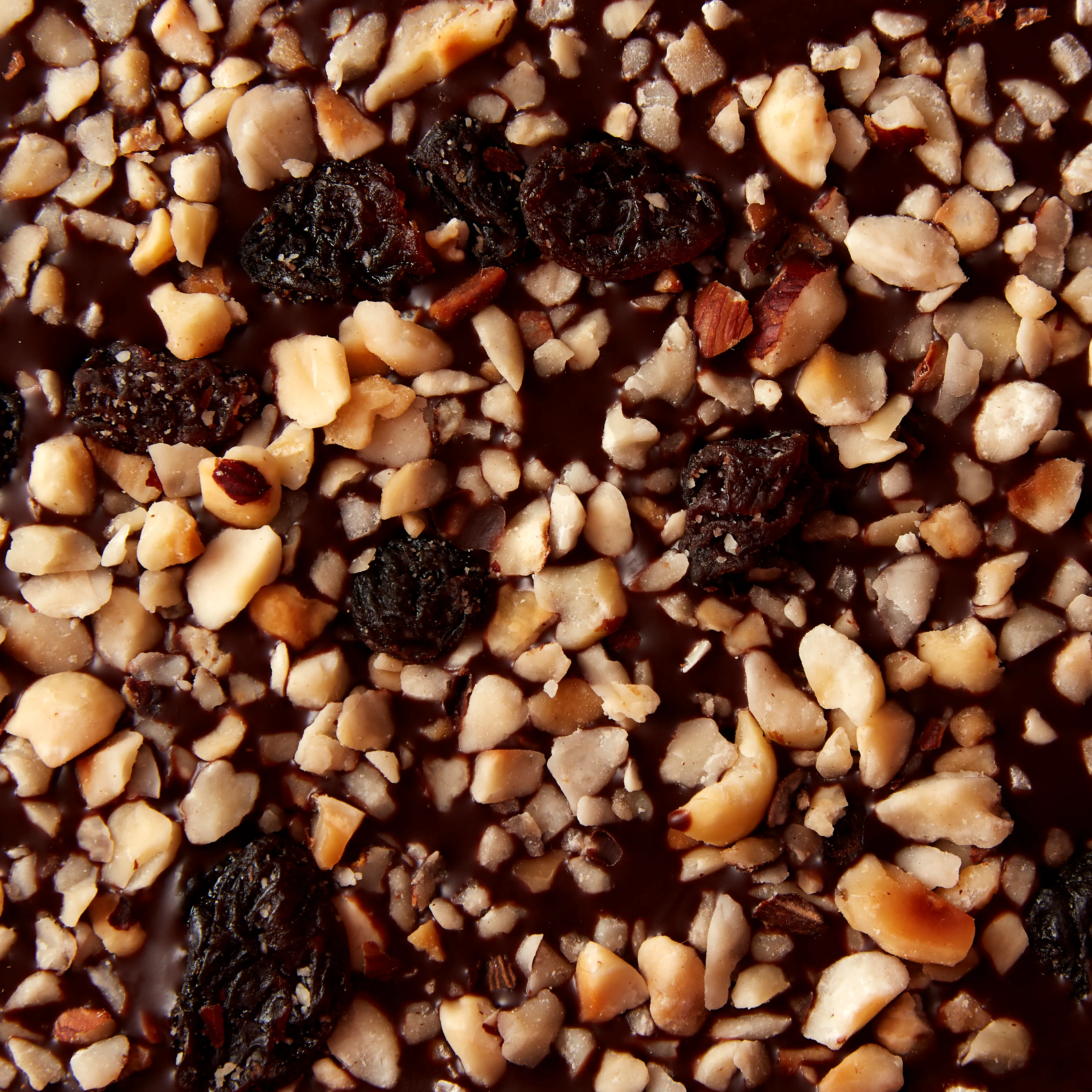 Dark Chocolate Fruit & Nut Bar, 80g 4 Dark Chocolate Fruit & Nut Bar, 80g