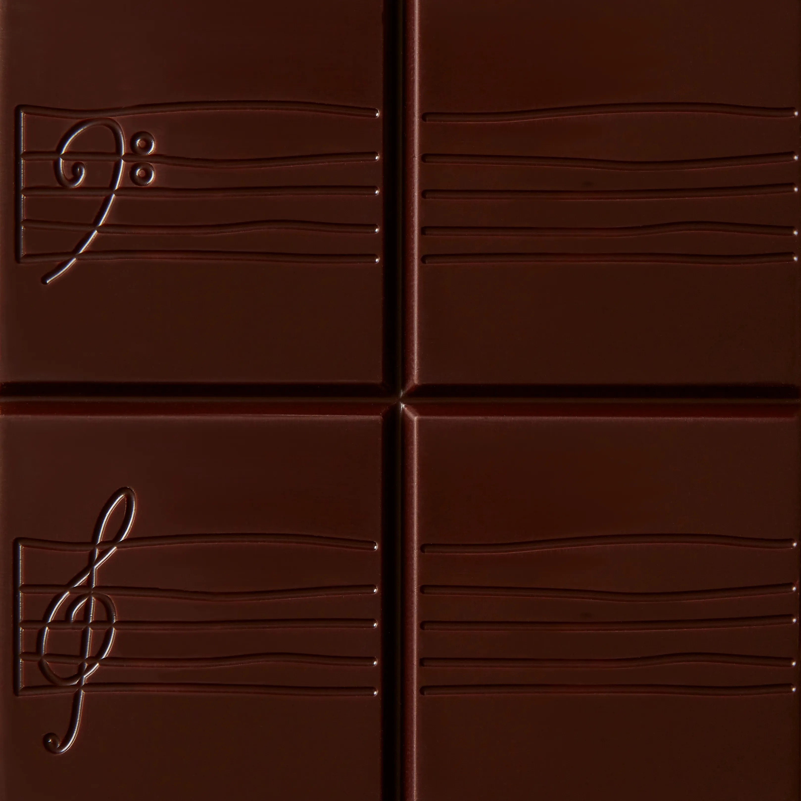 Dark Chocolate Pistachio Filled Bar, 80g 4 Dark Chocolate Pistachio Filled Bar, 80g