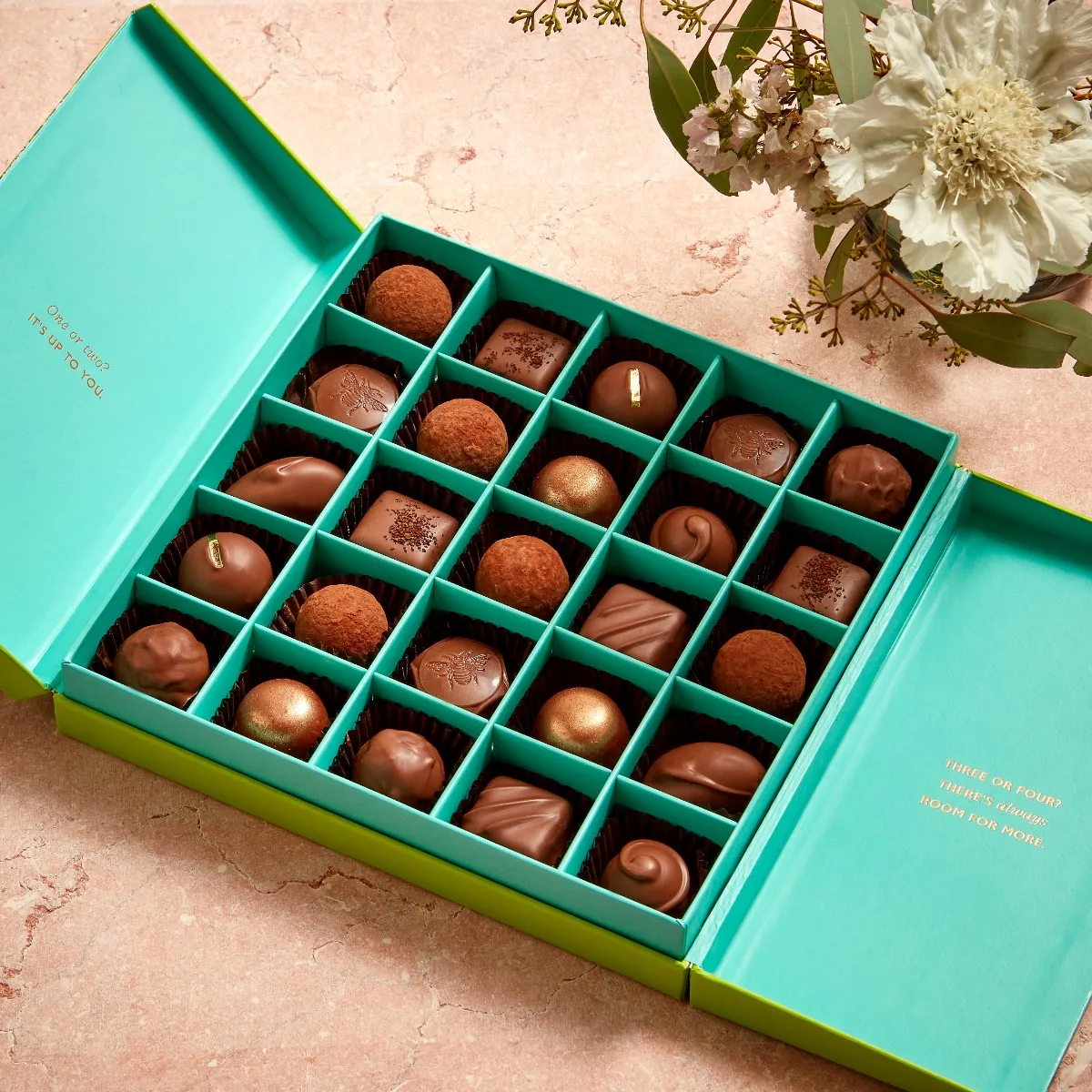 Fortnum's Favourites Alcohol Free Milk Chocolate Selection, 290g 4 Fortnum's Favourites Alcohol Free Milk Chocolate Selection, 290g