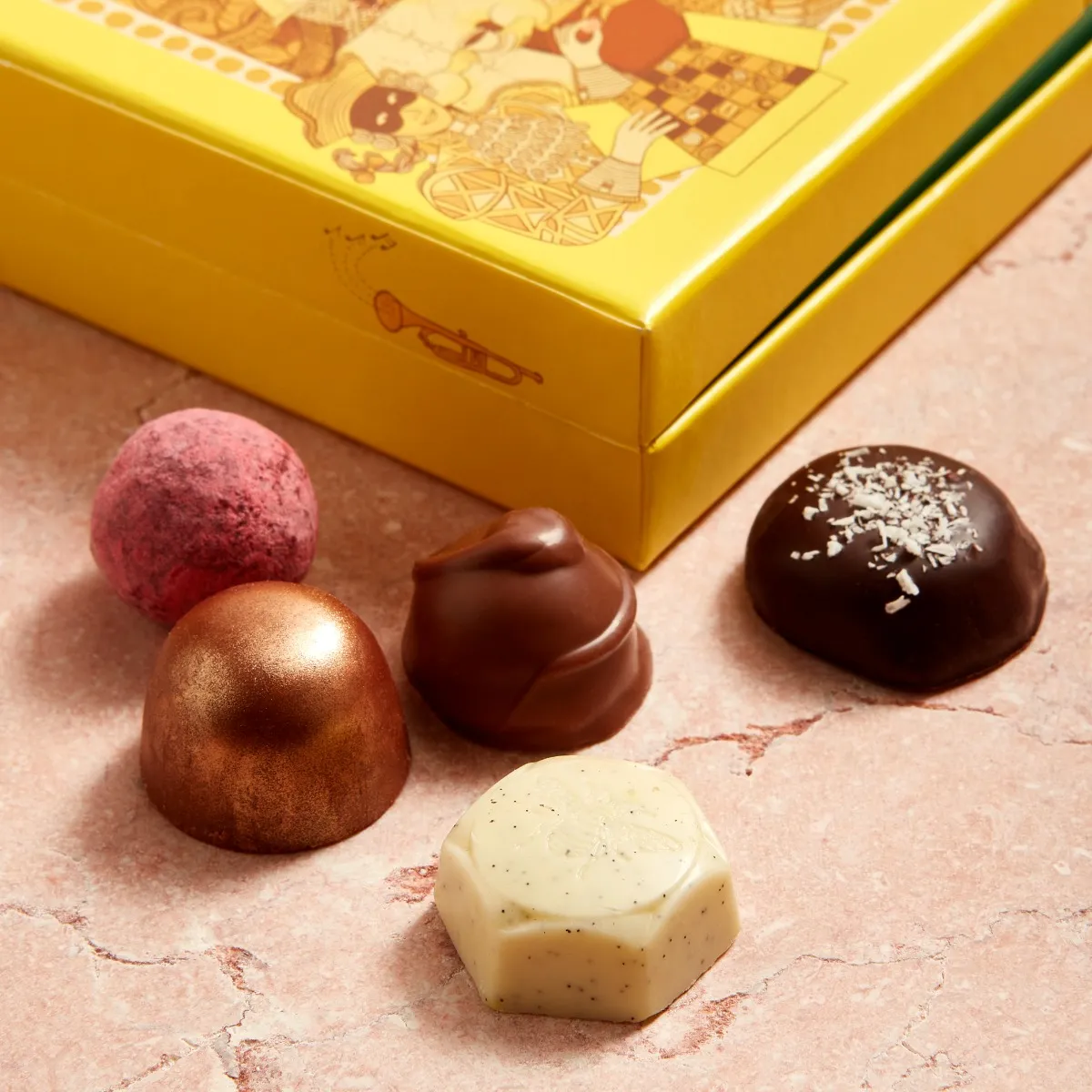 Fortnum's Favourites Milk, Dark & White Chocolate Selection, 290g