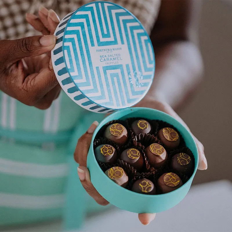 Fortnum's Sea Salted Caramel Truffle Drum, 135g 4 Fortnum's Sea Salted Caramel Truffle Drum, 135g