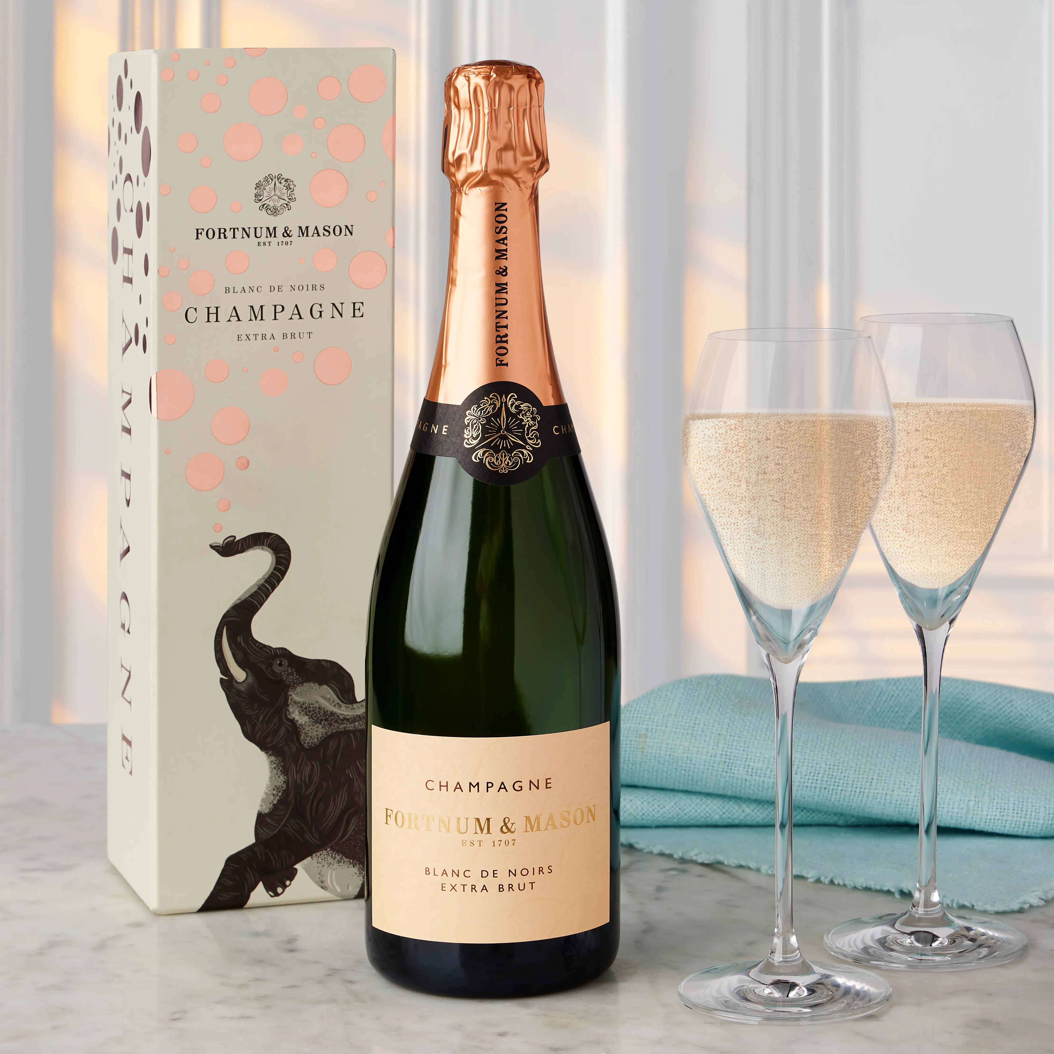 Blanc De Noirs Giftbox, Maison Bonnet, 75cl