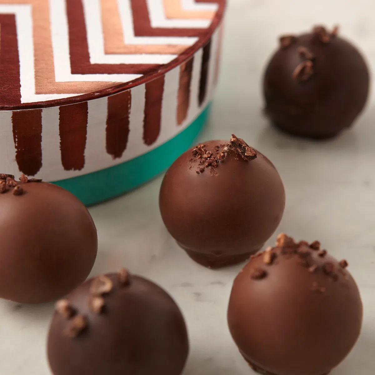 Fortnum's Milk & Dark Chocolate Truffles, 135g 3 Fortnum's Milk & Dark Chocolate Truffles, 135g