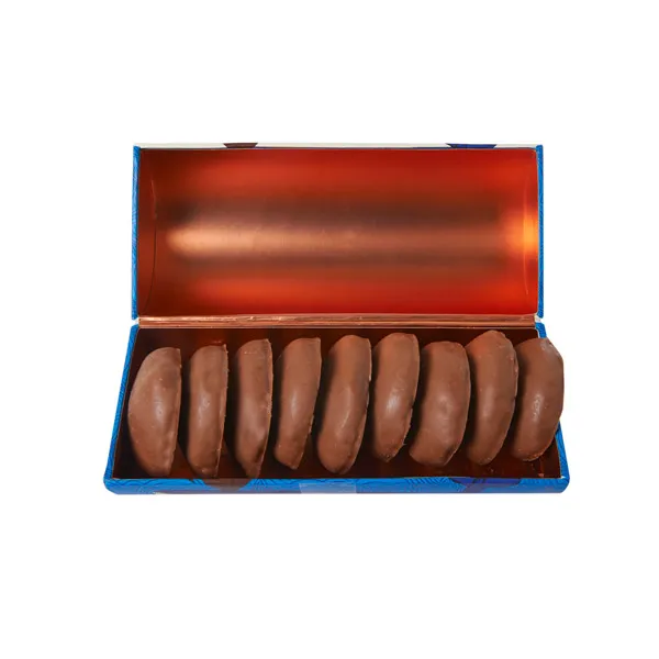 Milk Chocolate Coated Salted Caramel Biscuits, 200g 4 Milk Chocolate Coated Salted Caramel Biscuits, 200g