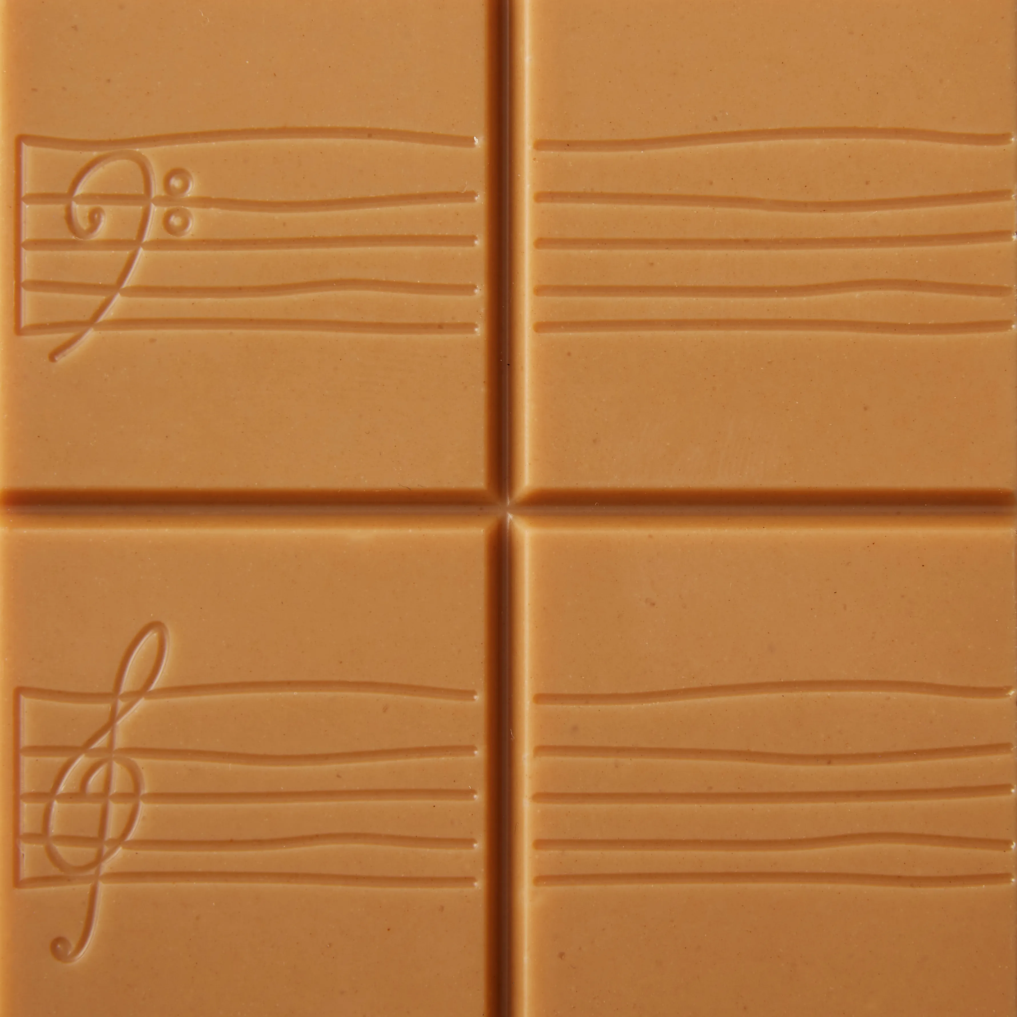 Blonde Chocolate & Salted Pretzel Bar, 80g 4 Blonde Chocolate & Salted Pretzel Bar, 80g