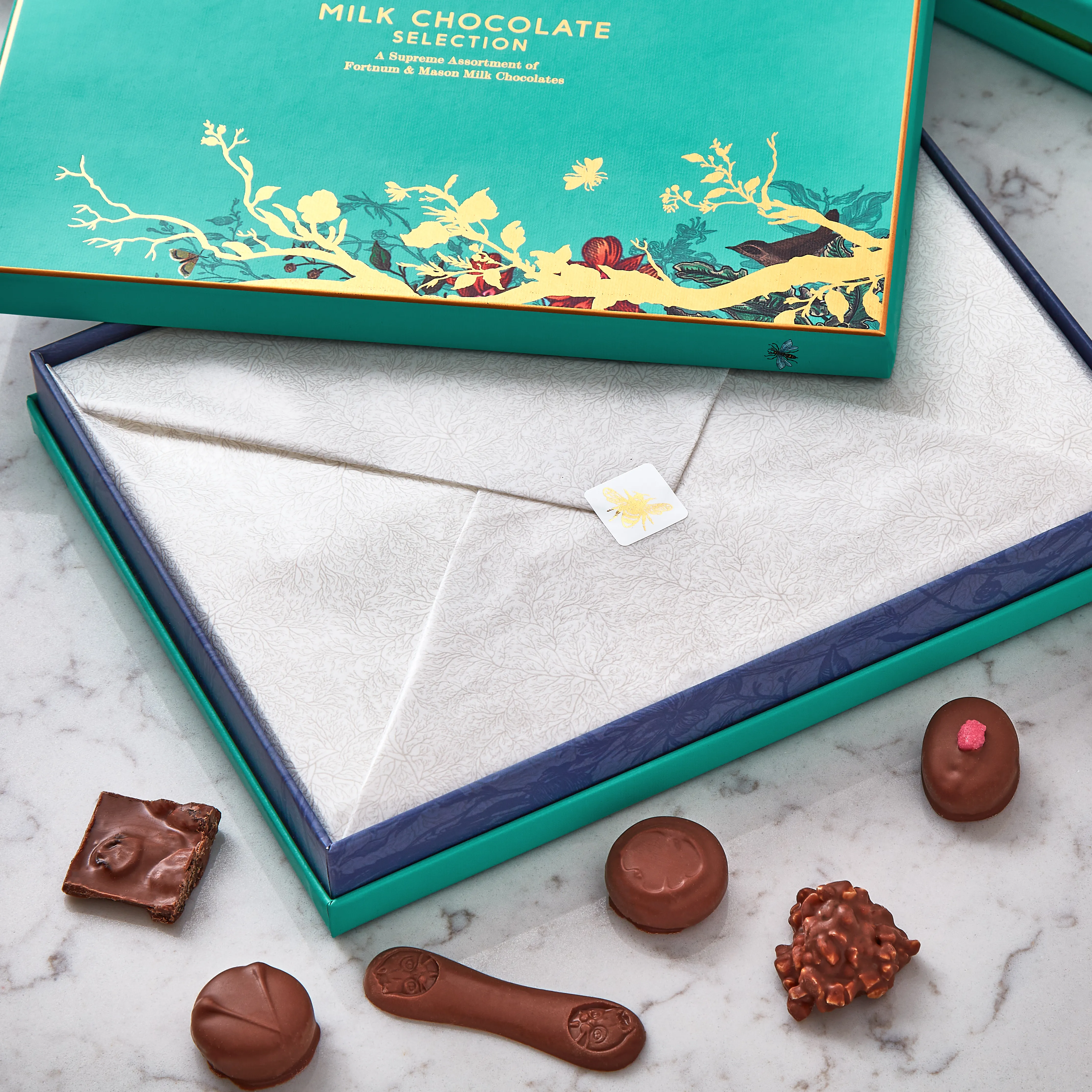 Milk Chocolate Selection Box, 470g 3 Milk Chocolate Selection Box, 470g