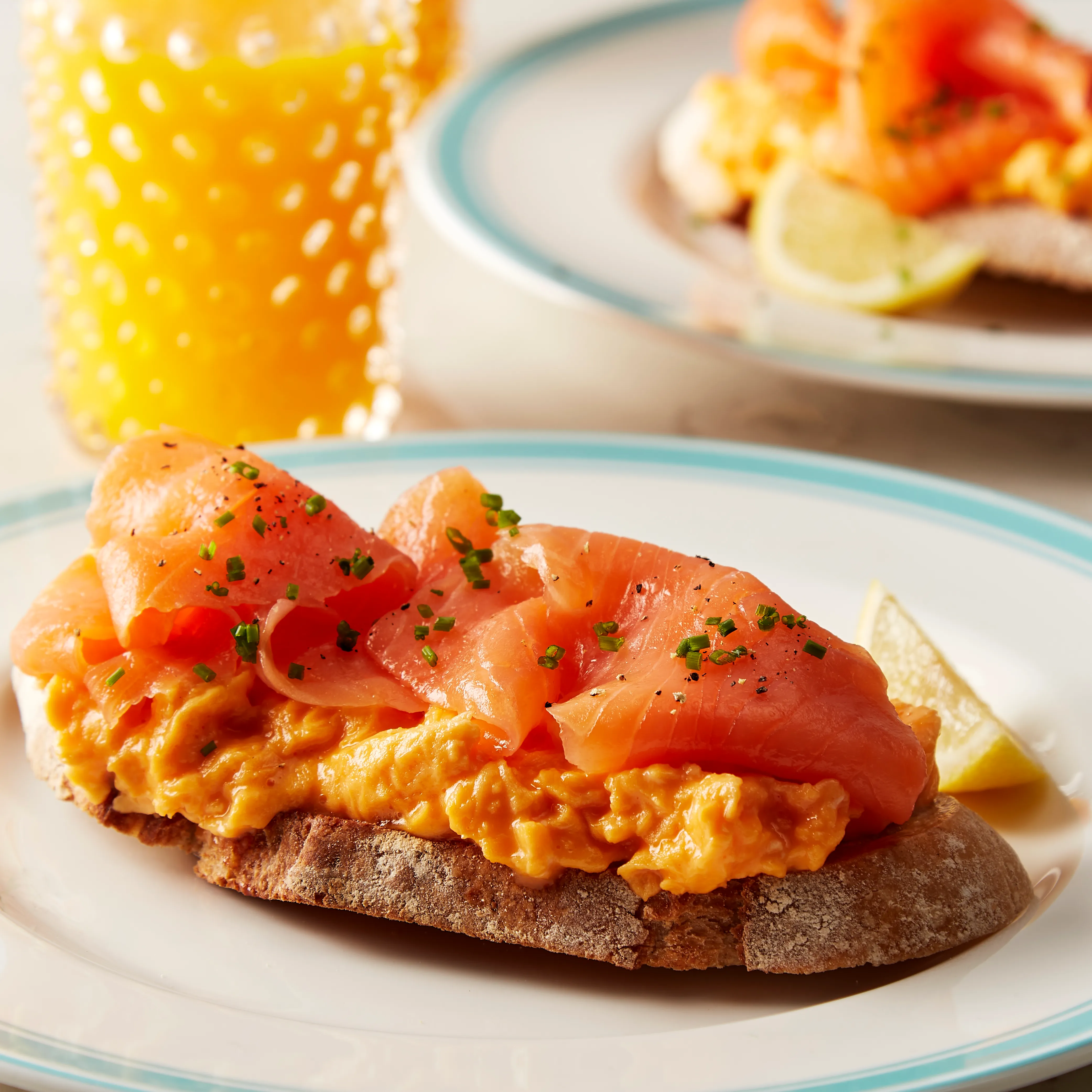 Organic Smoked Salmon Long Slice, 200g 4 Organic Smoked Salmon Long Slice, 200g