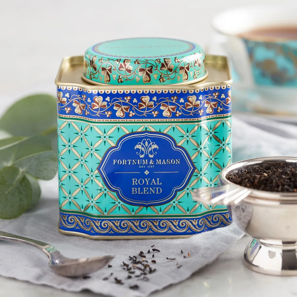 Royal Blend, Loose Leaf Decorative Caddy, 125g