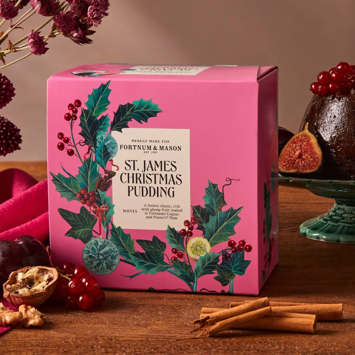 St. James Christmas Pudding, 907g 4 St. James Christmas Pudding, 907g