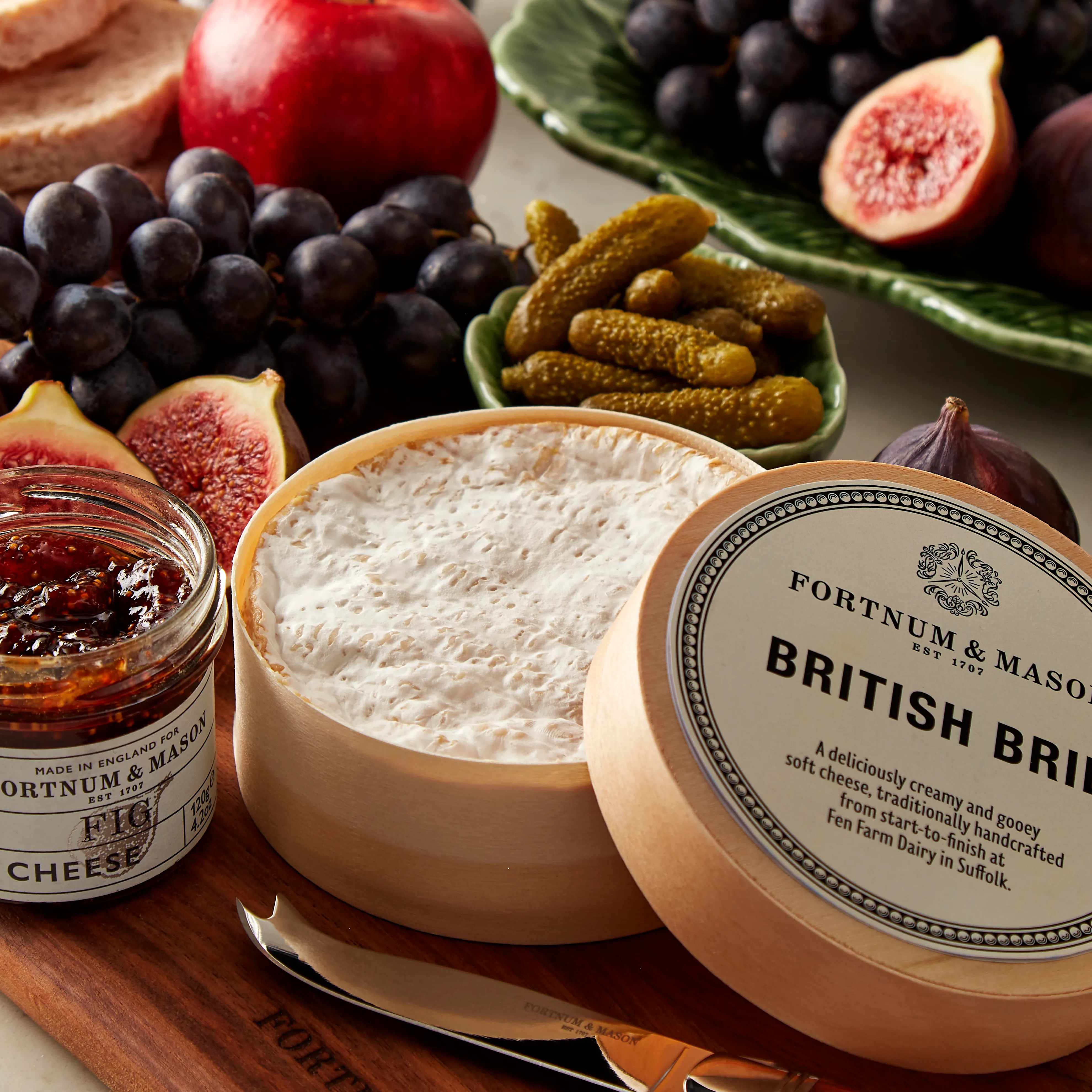 British Brie, 250g 4 British Brie, 250g