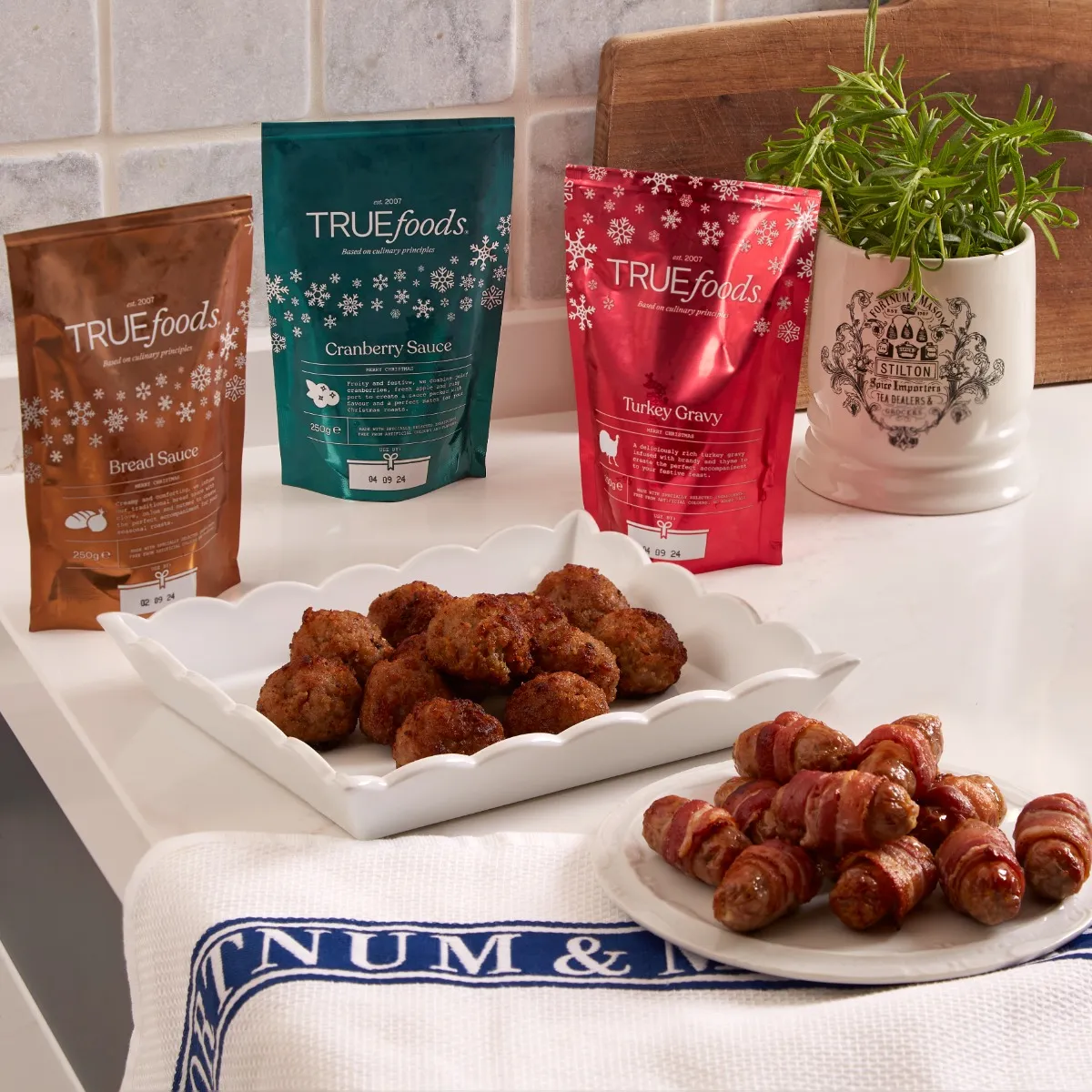 The Christmas Trimmings Selection