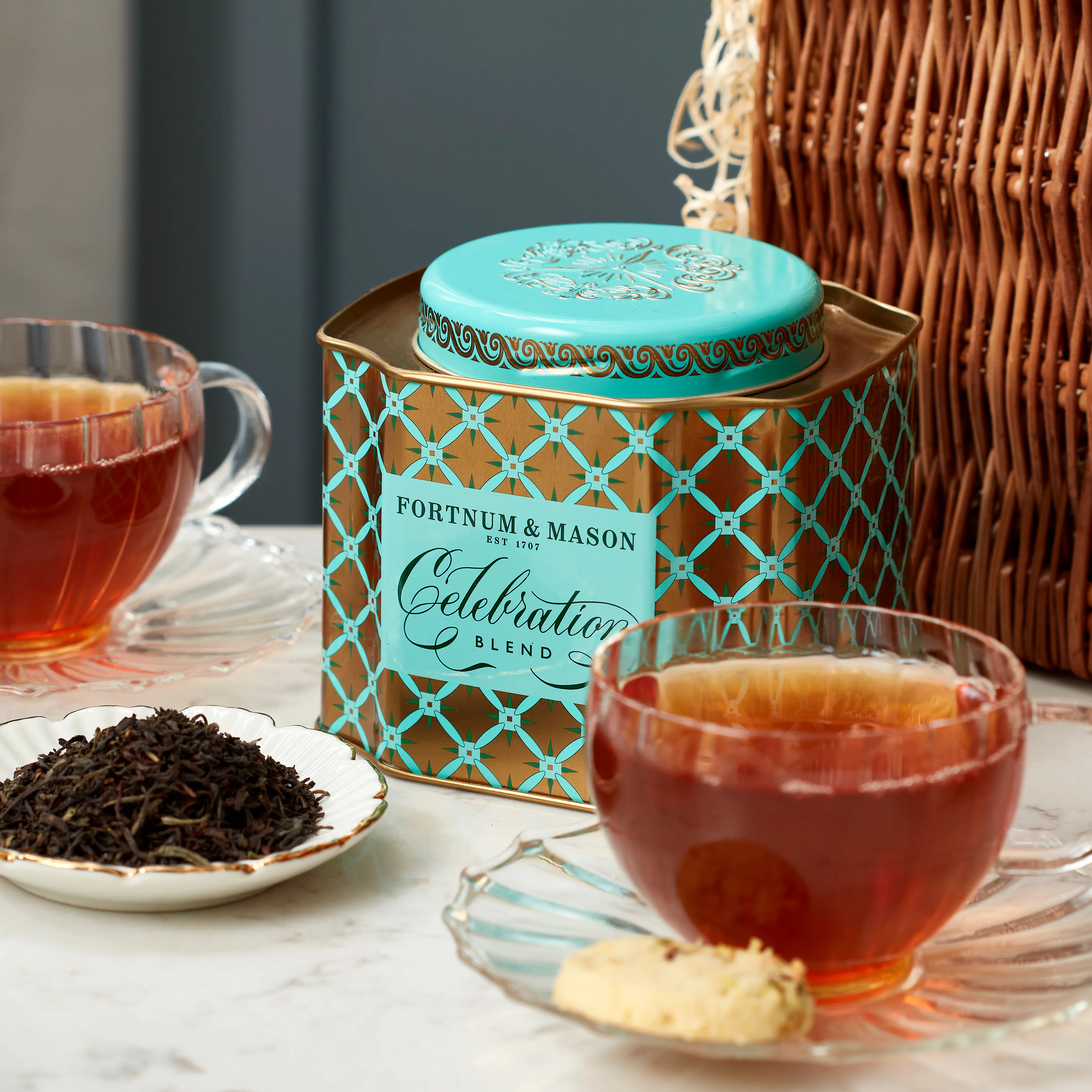 The Congratulations Hamper 6 The Congratulations Hamper