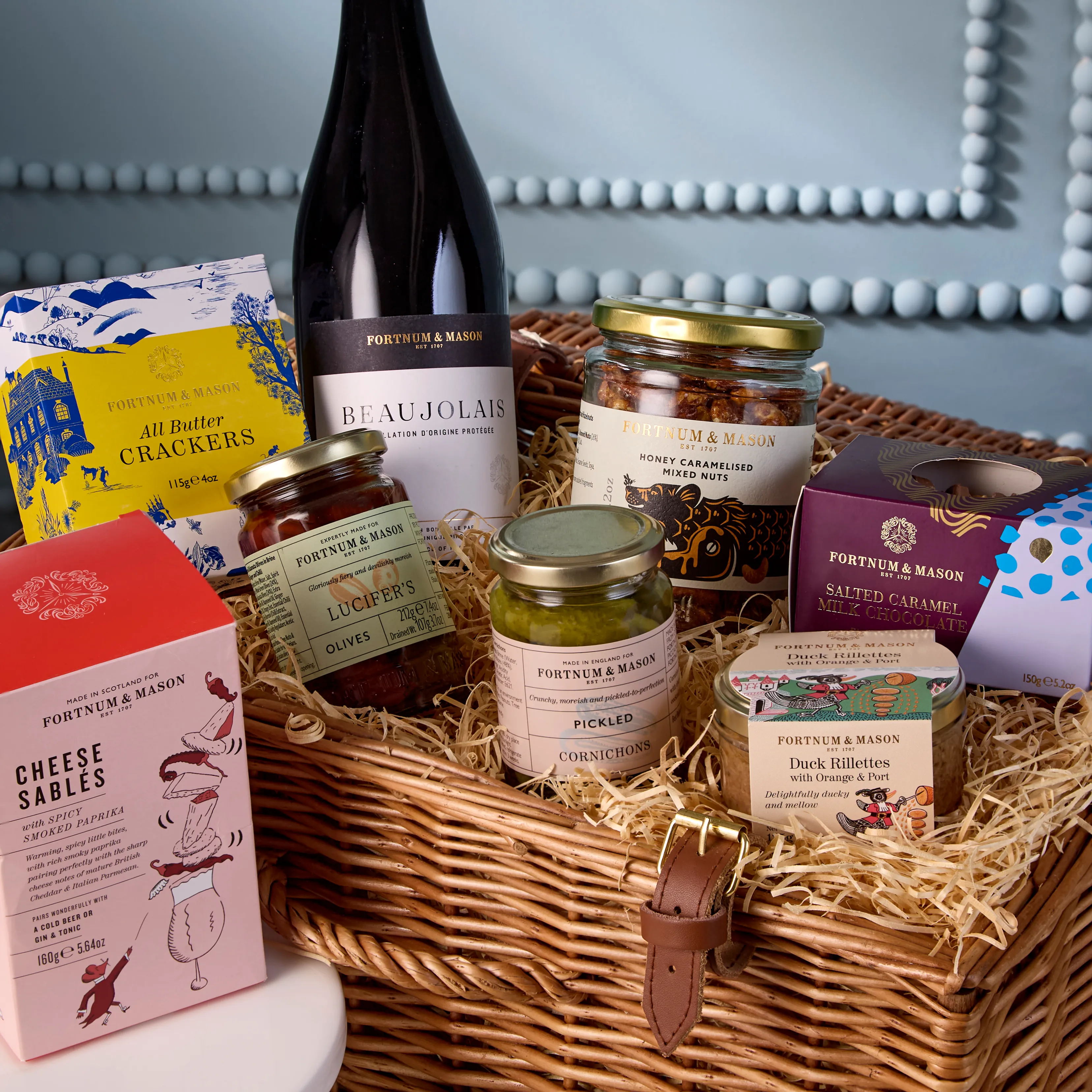 The Evening with Friends Hamper 3 The Evening with Friends Hamper