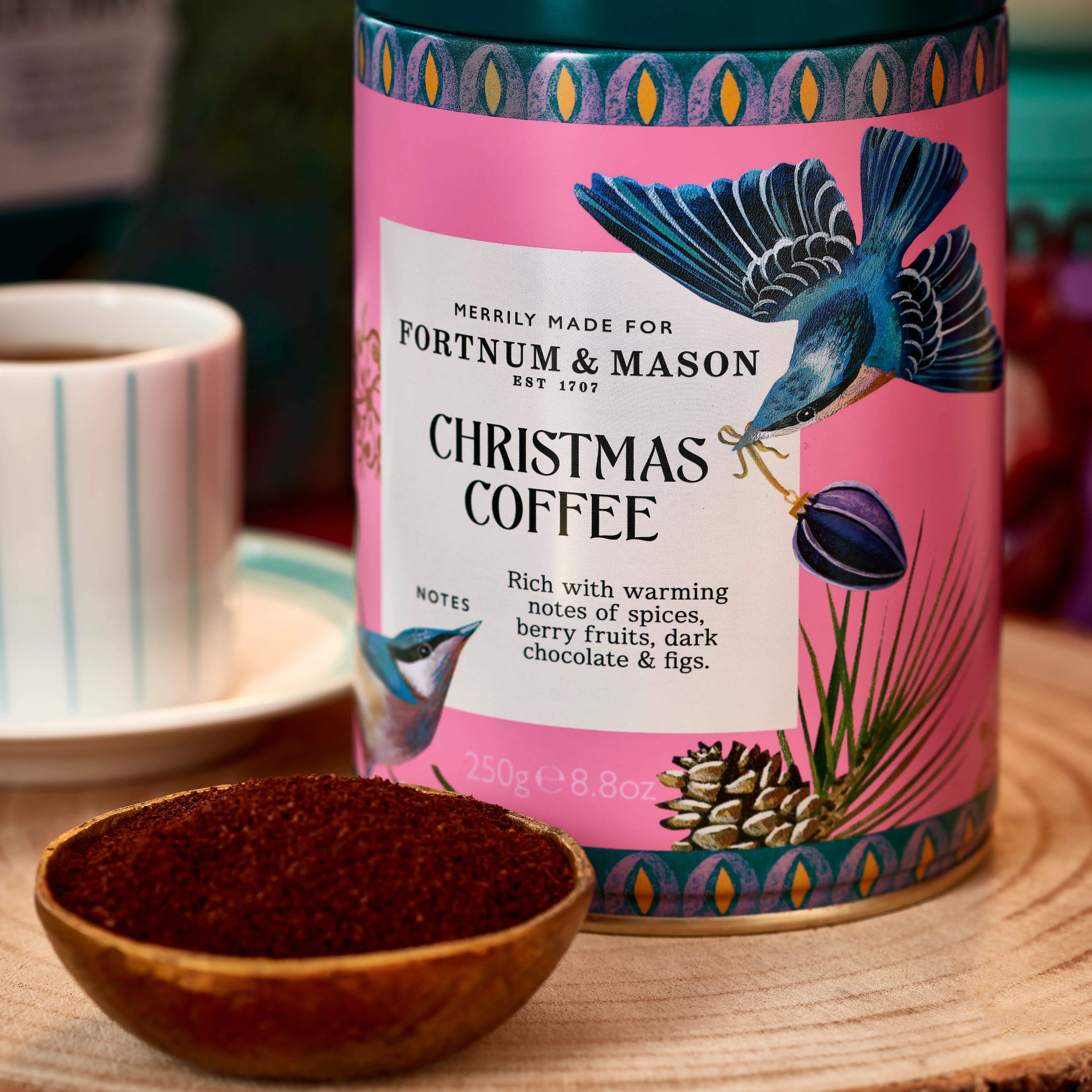 The Sleighborne Hamper 12 The Sleighborne Hamper