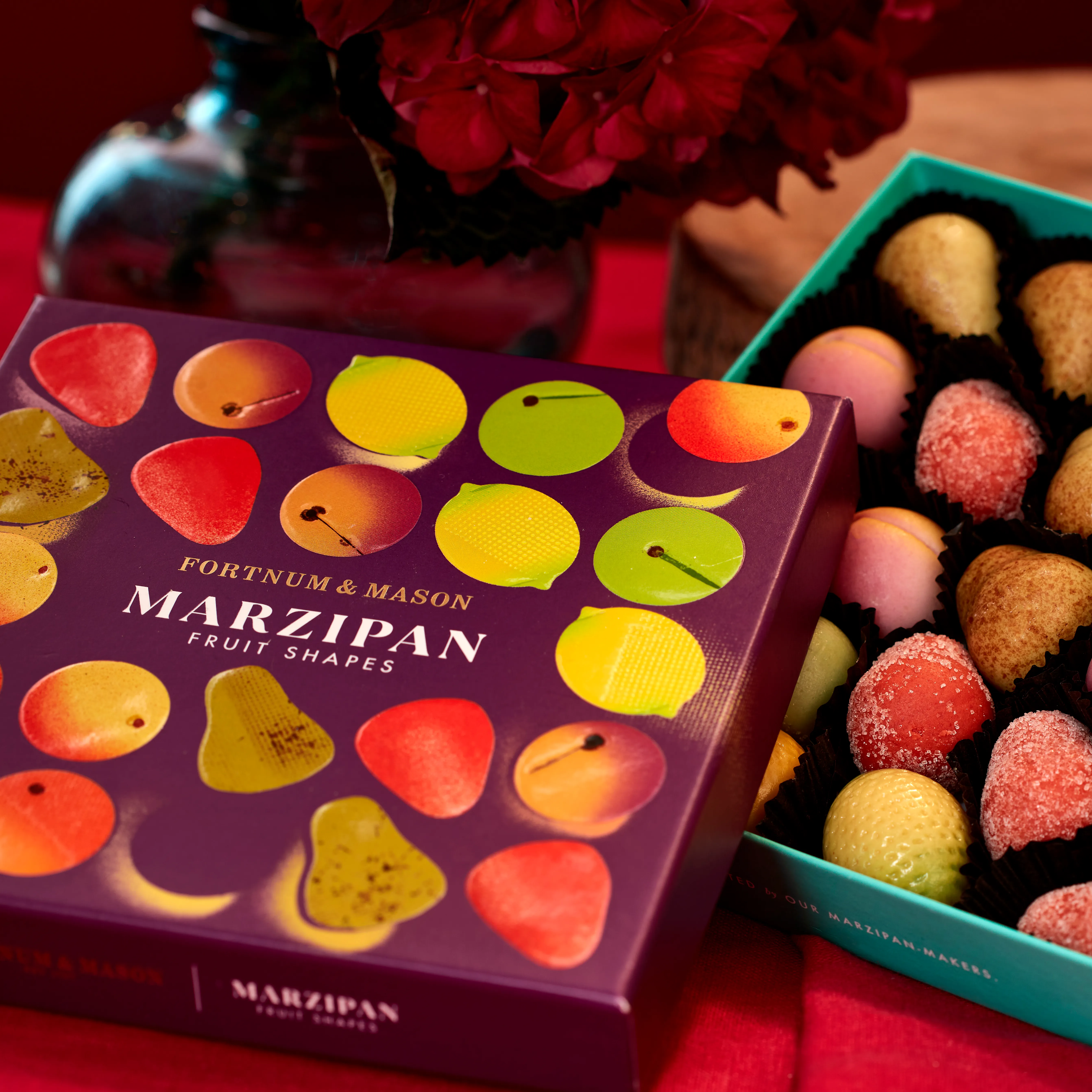 The Sleighborne Hamper 3 The Sleighborne Hamper