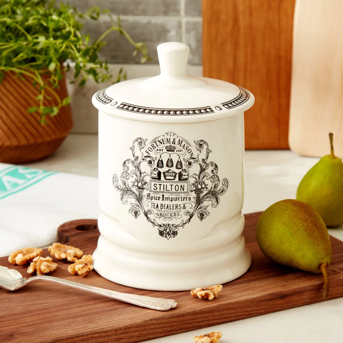 Traditional Potted Stilton, 1kg 4 Traditional Potted Stilton, 1kg