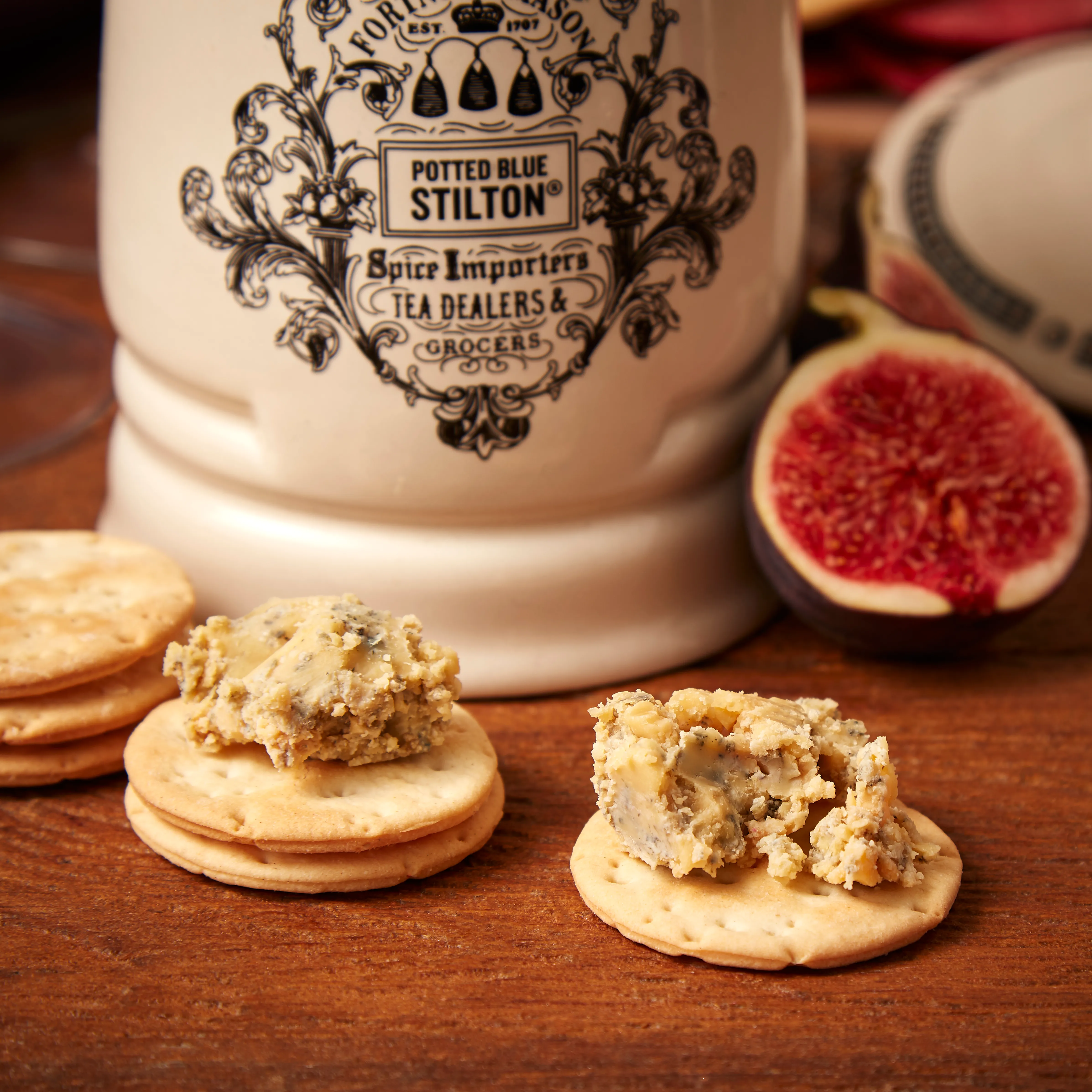 Traditional Potted Stilton, 350g 3 Traditional Potted Stilton, 350g