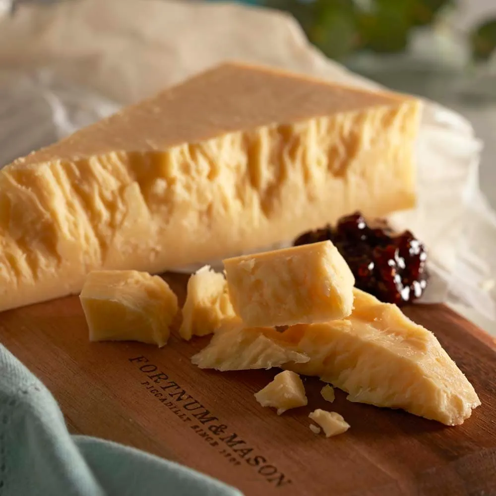 Cave Aged Cheddar Wedge, 400g