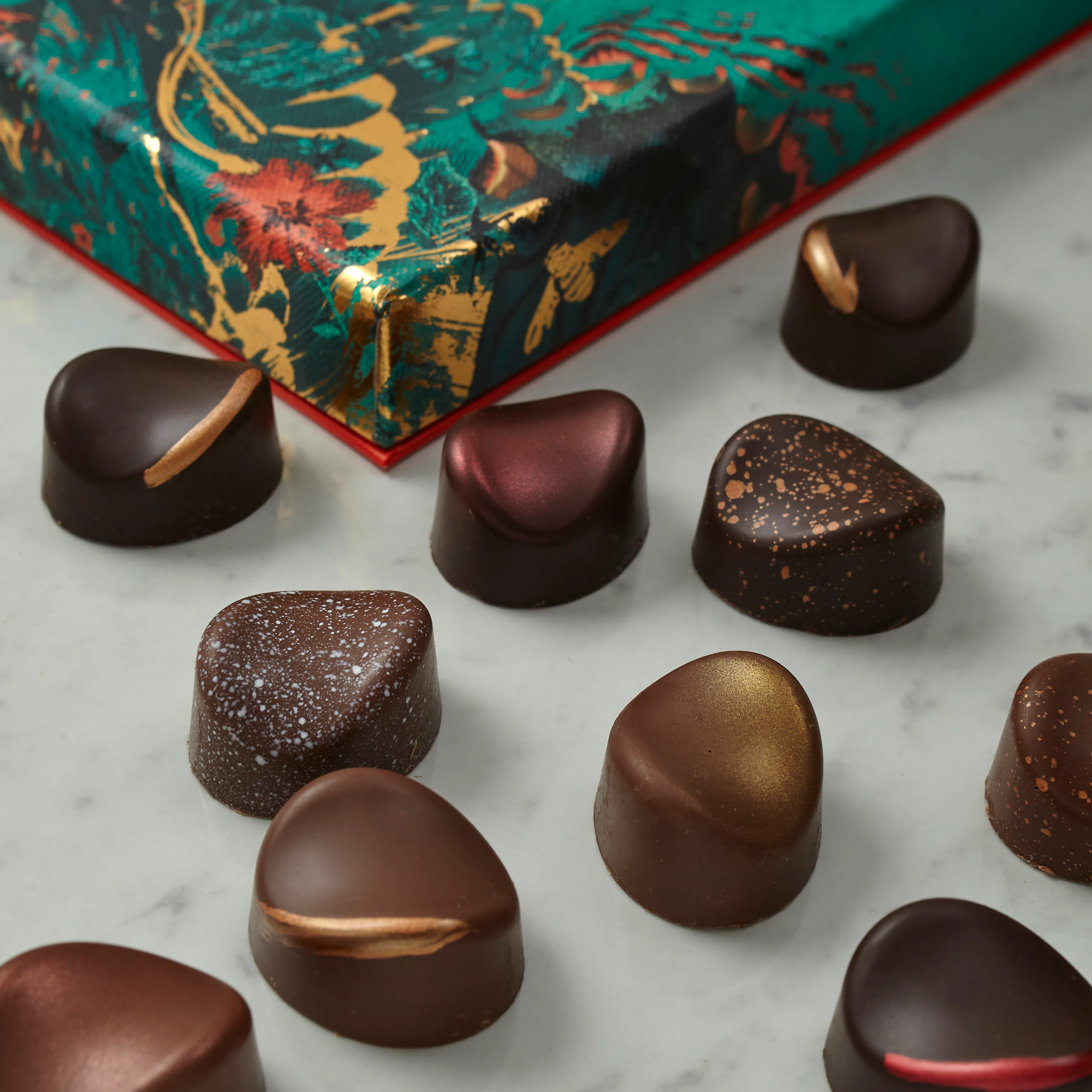 Chocolate Caramels Selection Box, 288g 4 Chocolate Caramels Selection Box, 288g