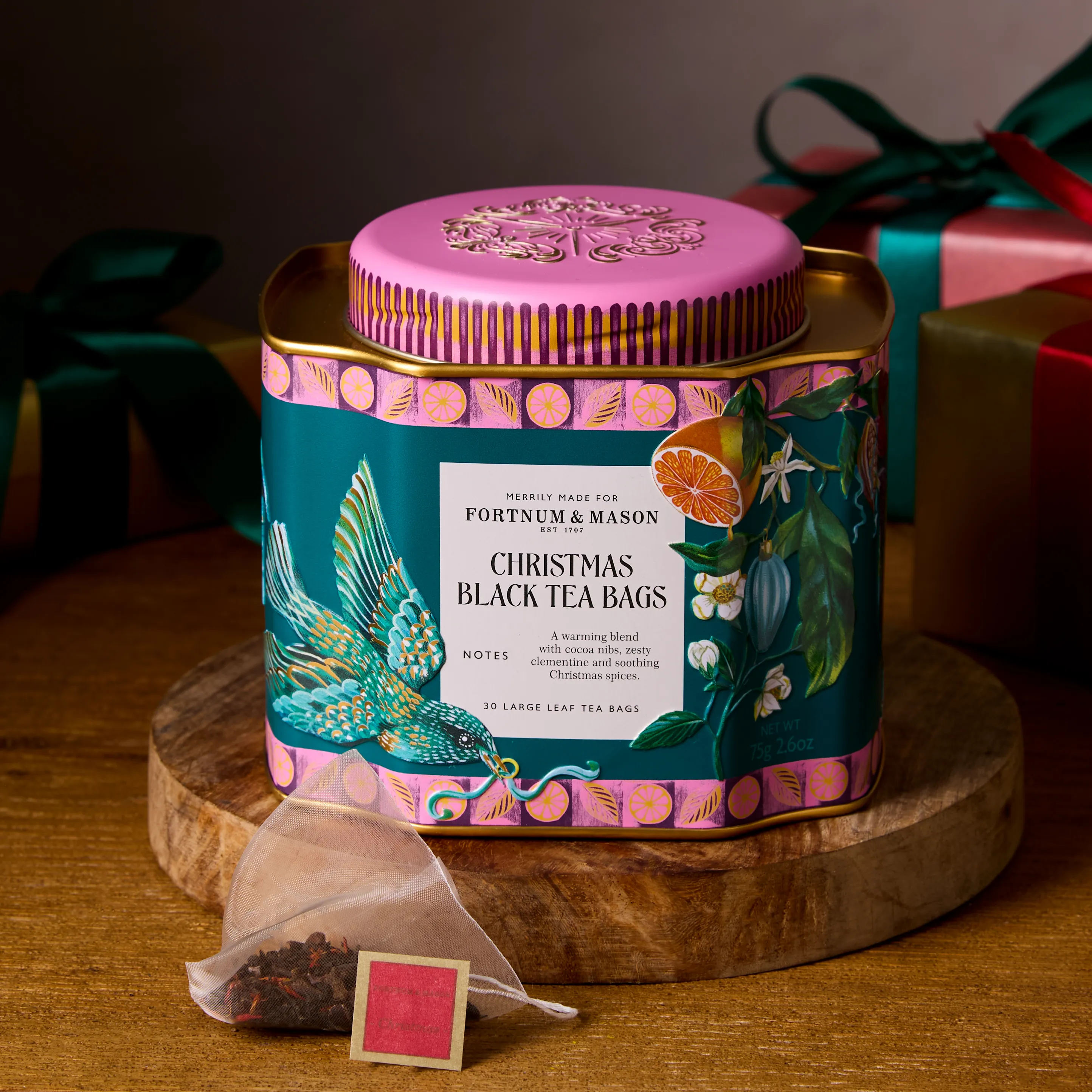 Christmas Black Tea Tin, 30 Silky Tea Bags, 75g