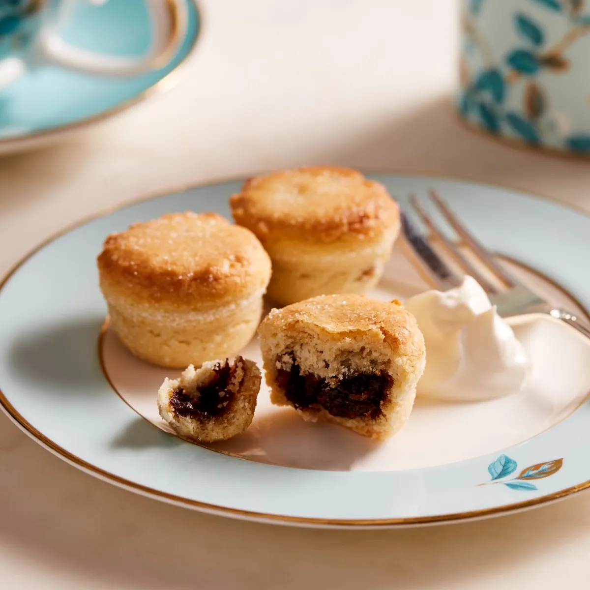 Christmas Petit Fours Mince Pies, 210g 3 Christmas Petit Fours Mince Pies, 210g