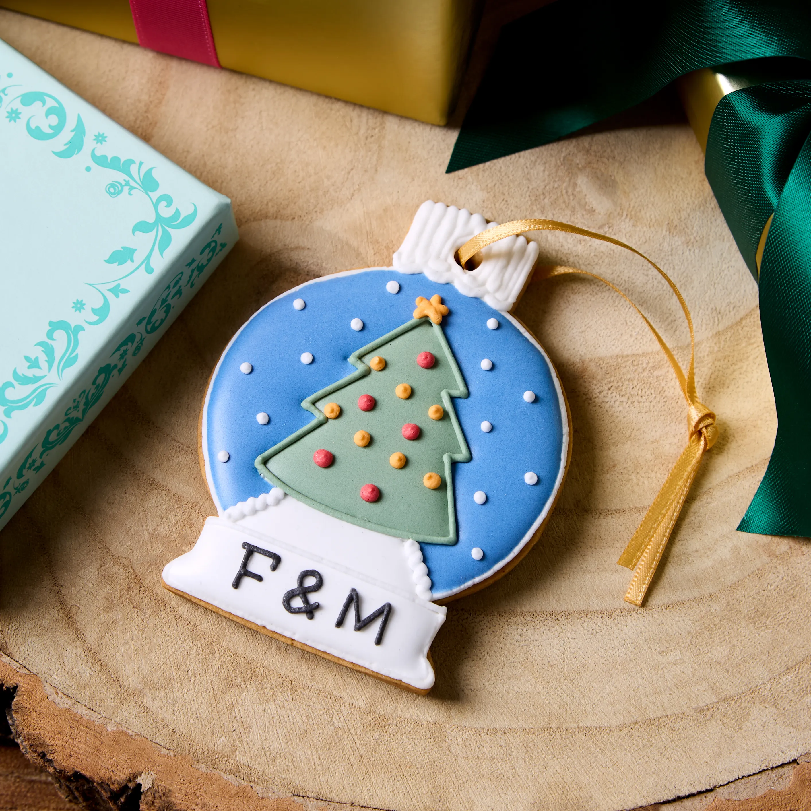 Christmas Snow Globe Iced Biscuit, 20g